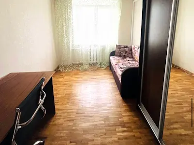 квартира за адресою Межигірська вул., 50