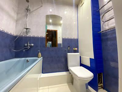 квартира по адресу Метростроевская ул., 3