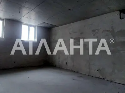 комерційна за адресою Лугова вул., 3б