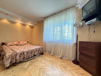 квартира по адресу Дорогожицкая ул., 15-А