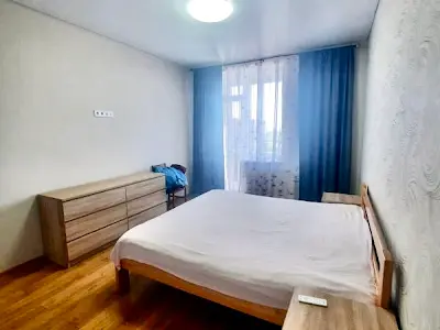квартира за адресою Михайлівська вул., 8
