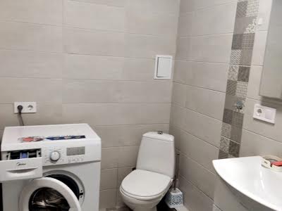 квартира за адресою Перлинна вул., 7