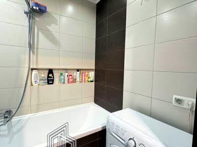 квартира за адресою Миропільська вул., 37
