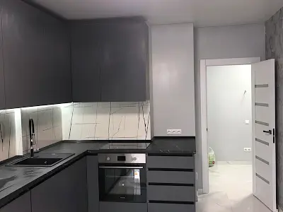квартира по адресу Шкільна ул., 73а