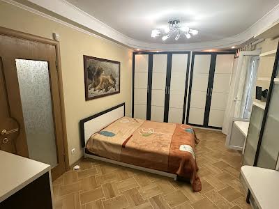 квартира по адресу Оболонский просп., 7