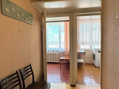 квартира за адресою Сулеймана Стальського вул., 8б