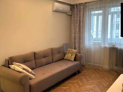 квартира за адресою Кловський узвіз, 24