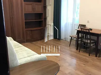 квартира за адресою Студентська вул., 11