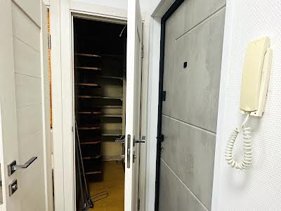 квартира за адресою Павла Тичини просп., 12-А