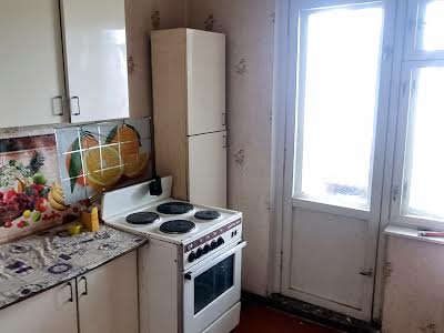 квартира за адресою Червоної Калини просп. (Володимира Маяковського), 7