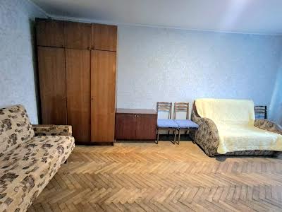 квартира по адресу Світлицького ул., 15