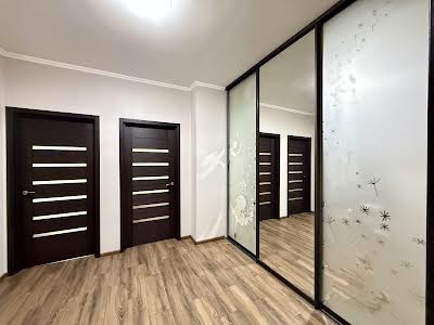 квартира по адресу Драгоманова ул., 2