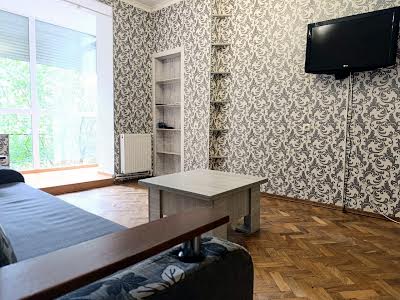 квартира за адресою Коперника вул., 11