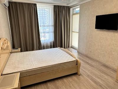 квартира за адресою Київ, Зарічна вул., 3-А