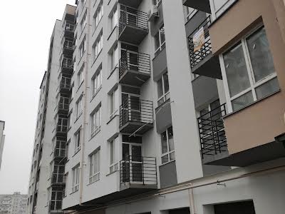 квартира за адресою Співдружності вул., 6