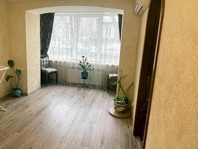 квартира за адресою Платона Майбороди вул. (Мануїльського), 21