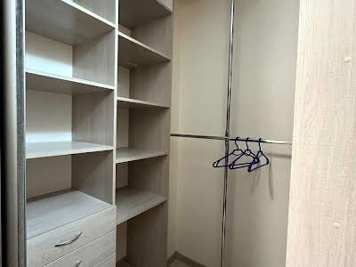 квартира за адресою Регенераторна вул., 4 к8