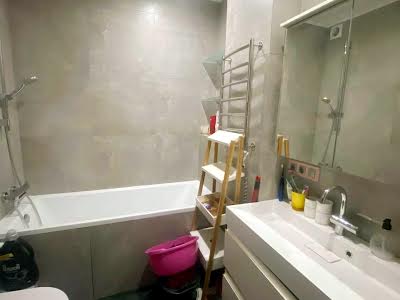 квартира за адресою Регенераторна вул., 4 к1-13