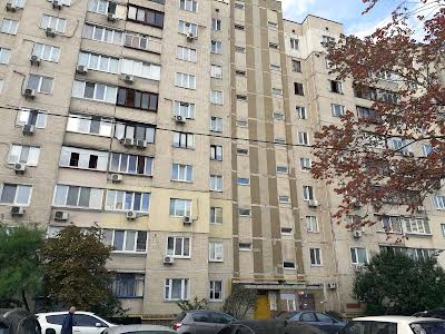 квартира за адресою Драгоманова вул., 25