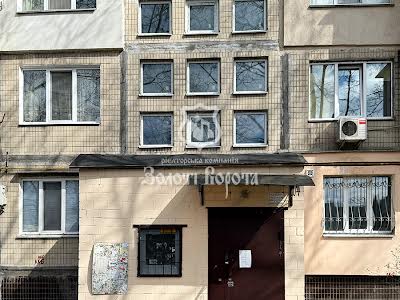 квартира за адресою Якуба Коласа вул., 21