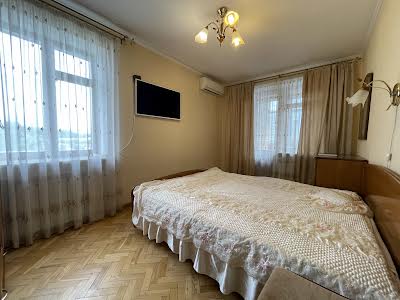 квартира за адресою Андрія Верхогляда вул. (Михайла Драгомирова), 6б