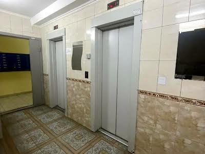 квартира за адресою Олени Пчілки вул., 4