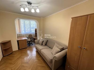 квартира за адресою Олександра Кониського вул., 16