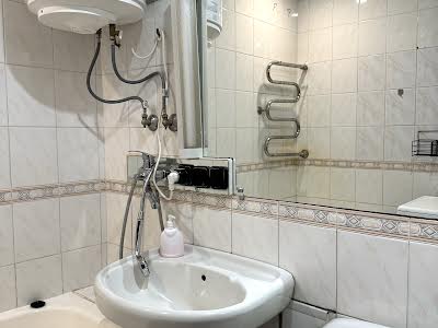квартира за адресою Академіка Янгеля вул., 13