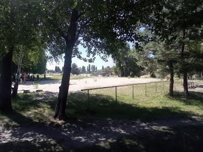 квартира за адресою Соснова вул., 10
