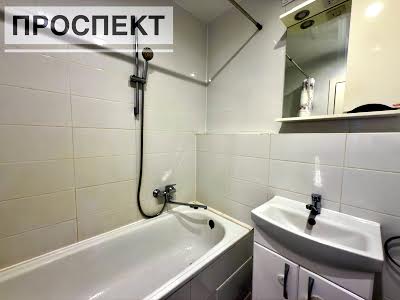 квартира за адресою Михайла Лушпи просп., 5 к27