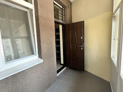 квартира за адресою Академіка Глушкова просп., 9-Д