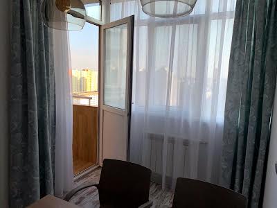 квартира за адресою Юрія Кондратюка вул., 7