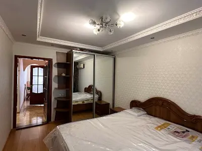 квартира за адресою Райдужний масив вул., 4