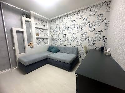 квартира за адресою Боголюбова вул., 4