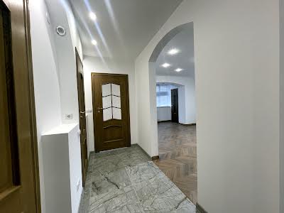 квартира за адресою Української Дивізії вул., 7