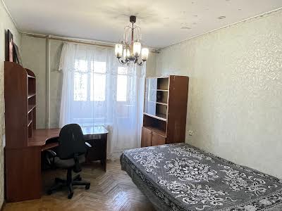 квартира за адресою Генерала Петрова вул., 74