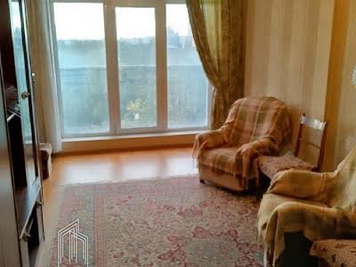 квартира за адресою Івана Крамського вул., 9