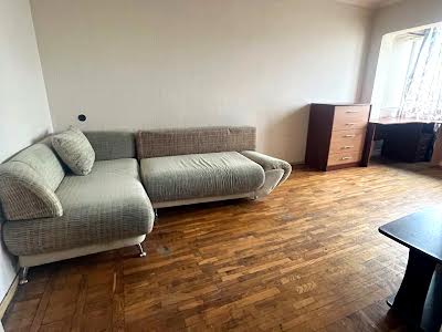 квартира за адресою Ентузіастів, 21