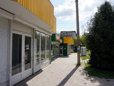 комерційна за адресою Лсопарківська, 7а