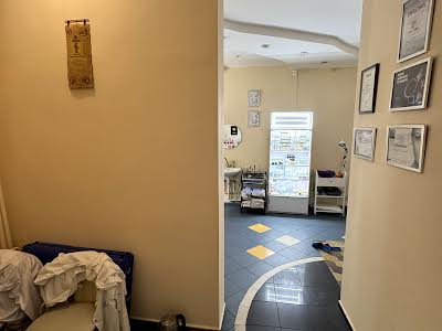 коммерческая по адресу Академика Булаховского ул., 5-В