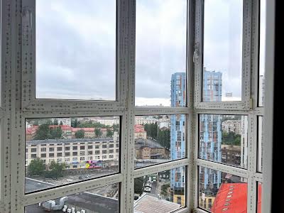 квартира за адресою Патріарха Мстислава Скрипника вул., 48-А