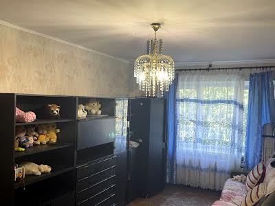 квартира за адресою Генерала Петрова вул., 51