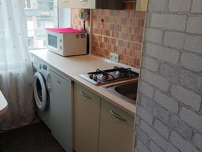 квартира за адресою Білоруська вул., 28