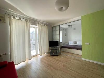 квартира за адресою Саксаганського вул., 7