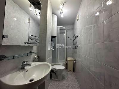 квартира за адресою Олександра Кониського вул., 16