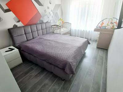 квартира по адресу Независимости ул., 162