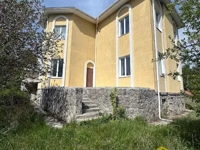 будинок за адресою с. Петрівка, Кондратюка, 25