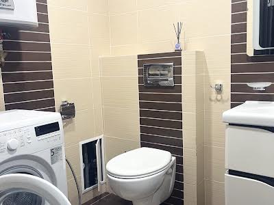 квартира за адресою Євгена Чикаленка вул., 56а