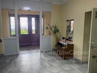 квартира за адресою Володимира Івасюка просп. (Героїв Сталінграду), 6