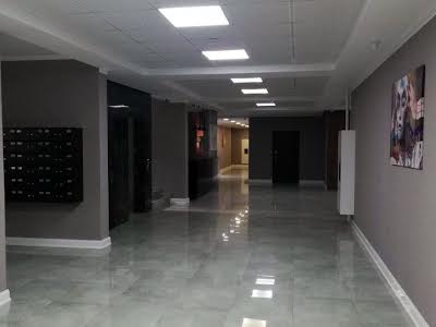 квартира за адресою Райдужна вул., 58